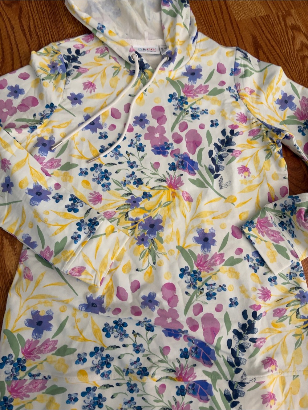 White Floral Hooded Pullover Sweatshirt - Women's